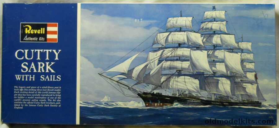 Revell 1/96 Cutty Sark with Billowing Sails and Pre-Painted Hull - Three Feet Long, H395-1200 plastic model kit